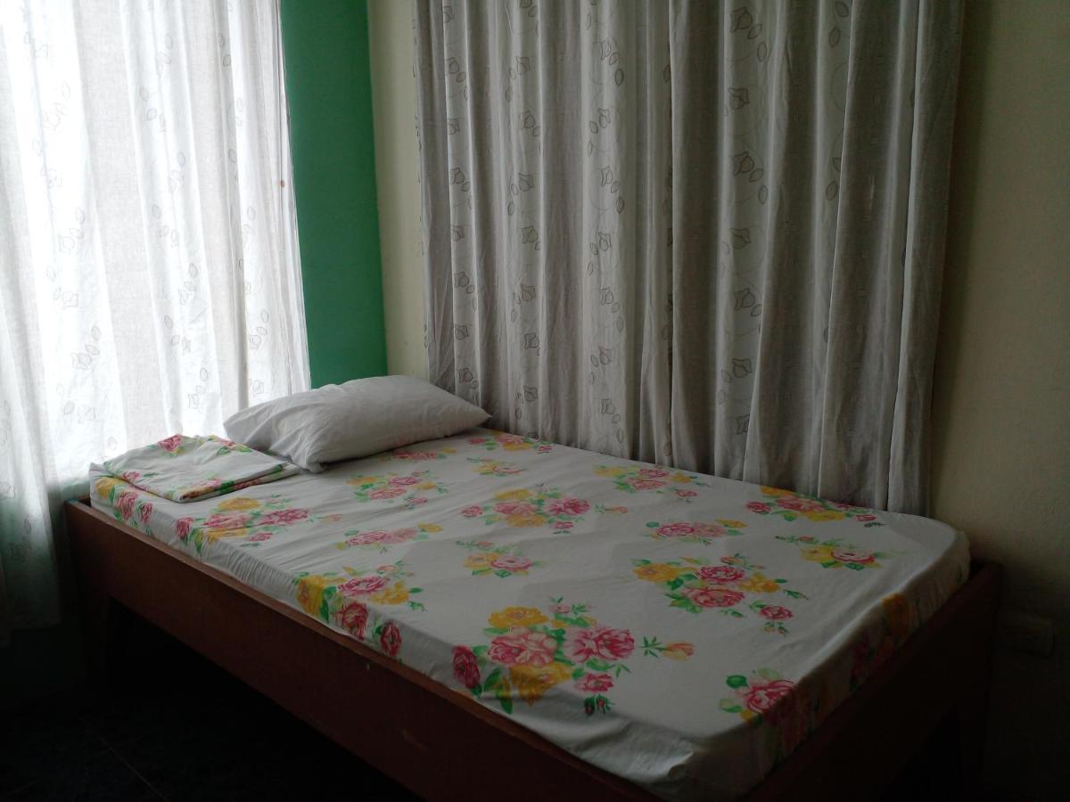 La Pension Backpackers La Fortuna Buitenkant foto